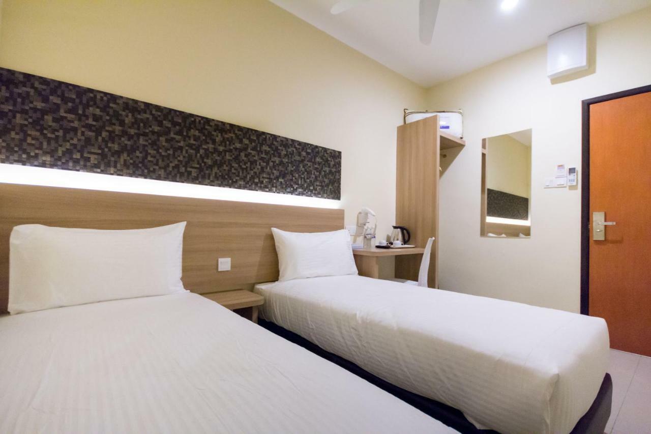 118 Hotel Macalister George Town Eksteriør billede